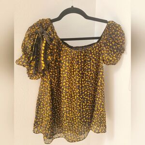 Ulla Johnson and Barneys One Shoulder Bow Tie Metallic Black Floral Top Size 2